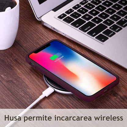 Husa de protectie Techsuit Soft Edge Silicone compatibila cu Apple iPhone 15 Plus, acoperire spate, visiniu